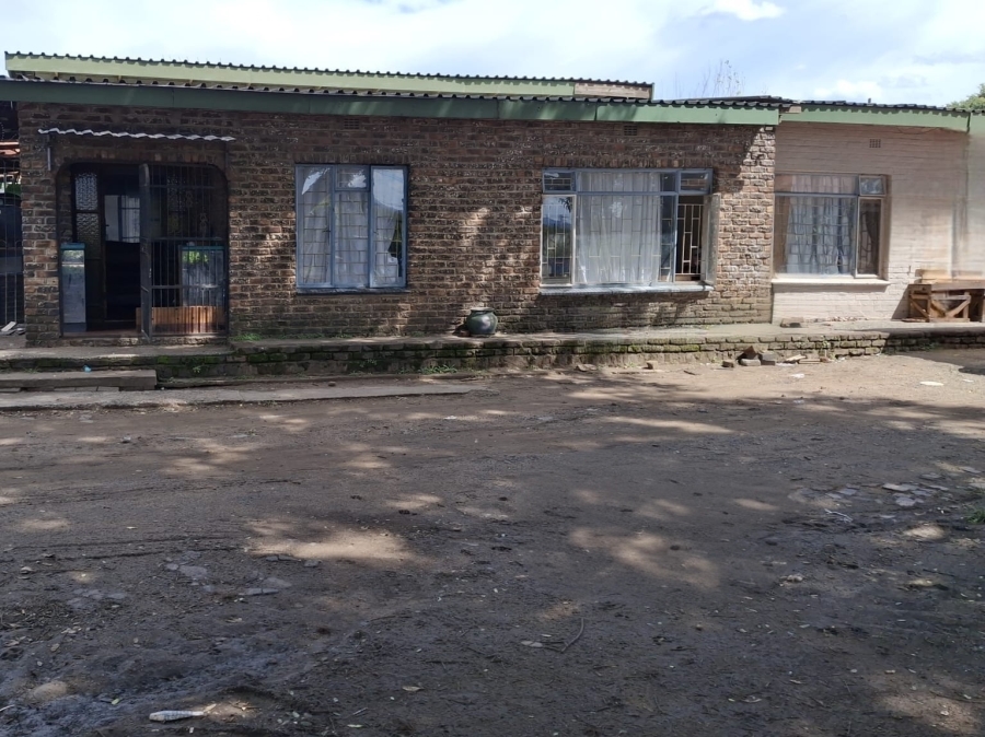 5 Bedroom Property for Sale in Oos Einde North West